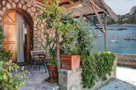 La Cabane Bleau The Perfect Beachfront Apartment Marina del Cantone 외부 사진